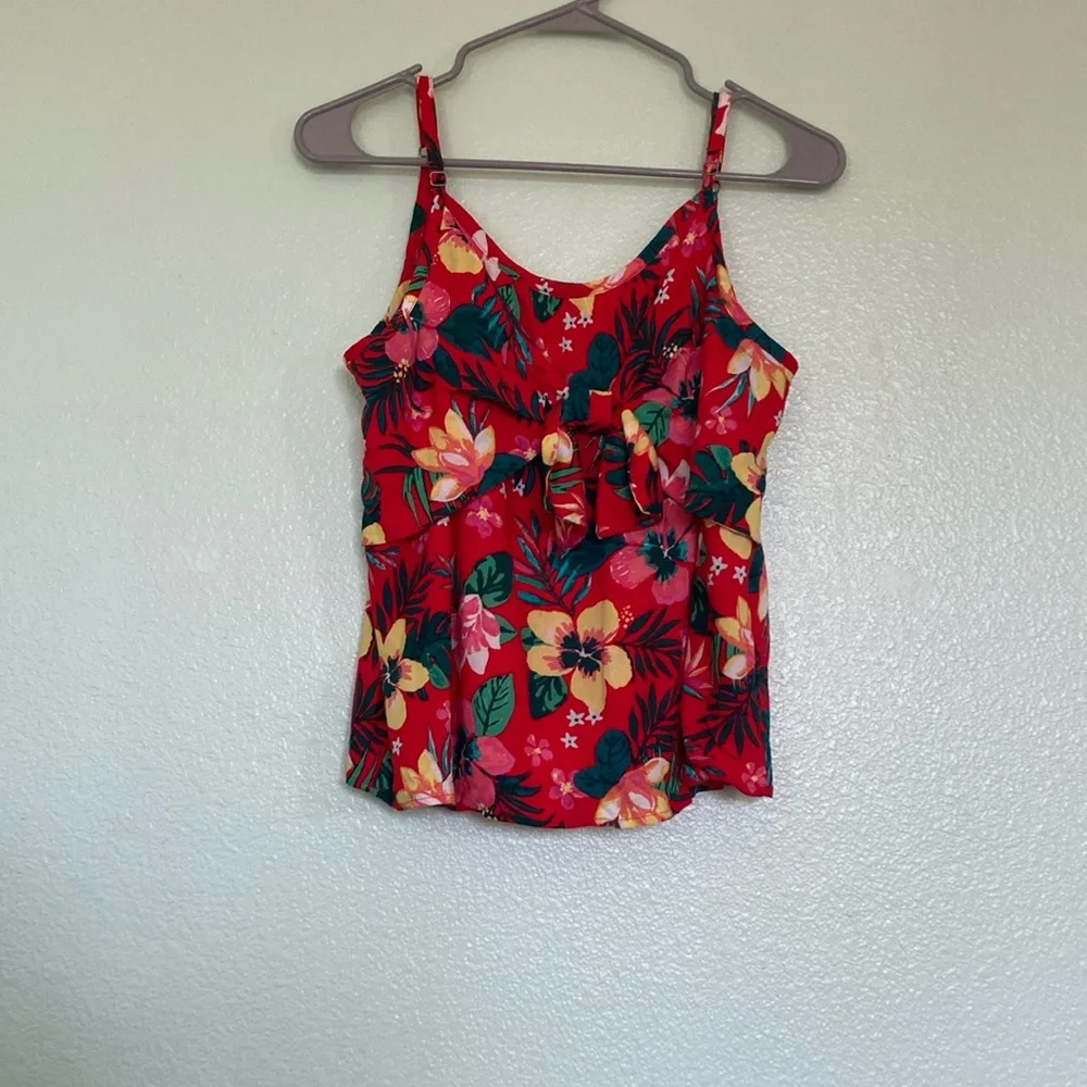 Floral Red Top - Picture 1 of 4